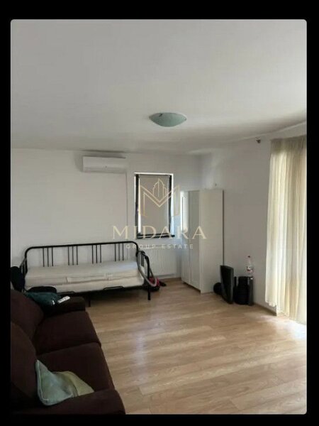 Berceni, 2 camere, parcare, centrala, 430 €/luna.